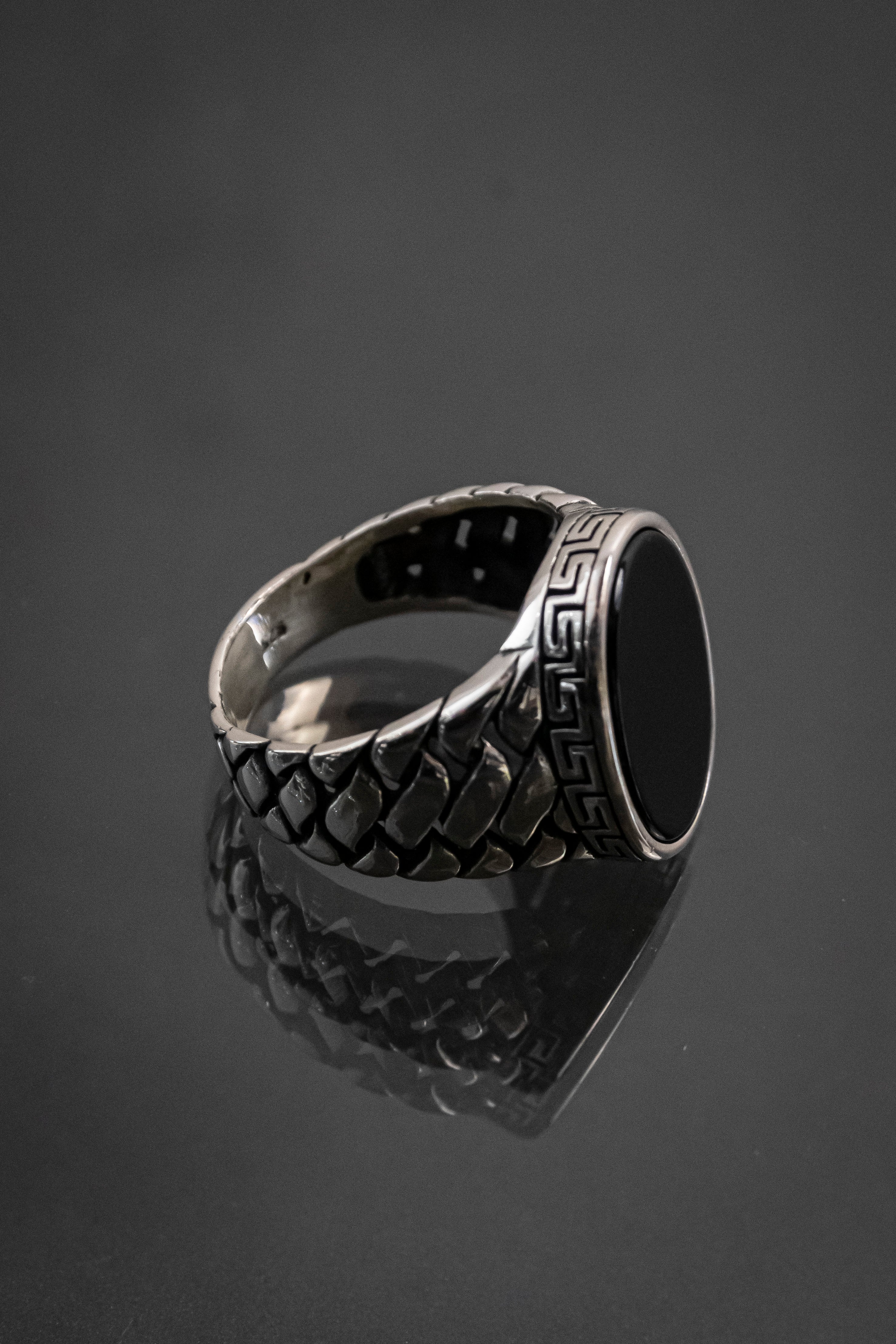 Anillo De Caballero De Plata Esterlina Con Piedra Natural Negra