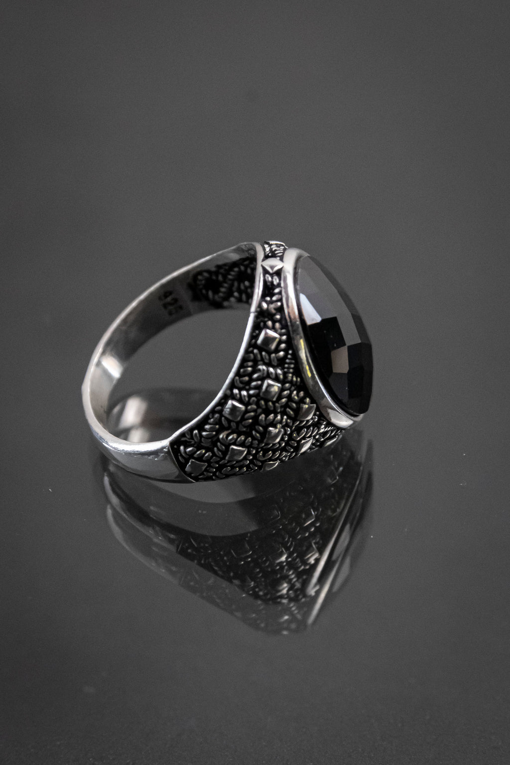 Anillo De Caballero Plata Esterlina Con Piedra Natural Negra