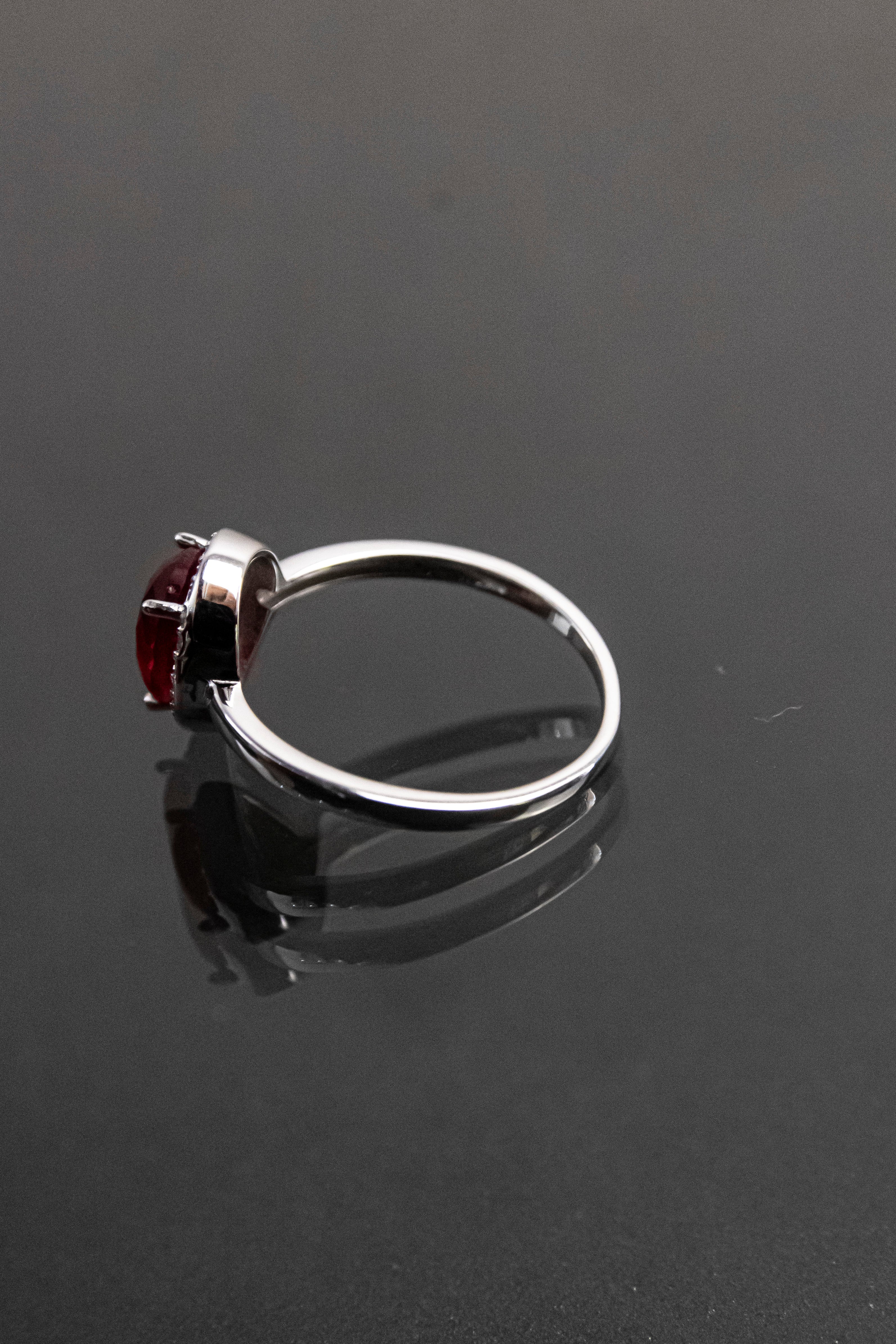 Anillo De Plata Turca Con Piedra Natural Roja De Laboratorio
