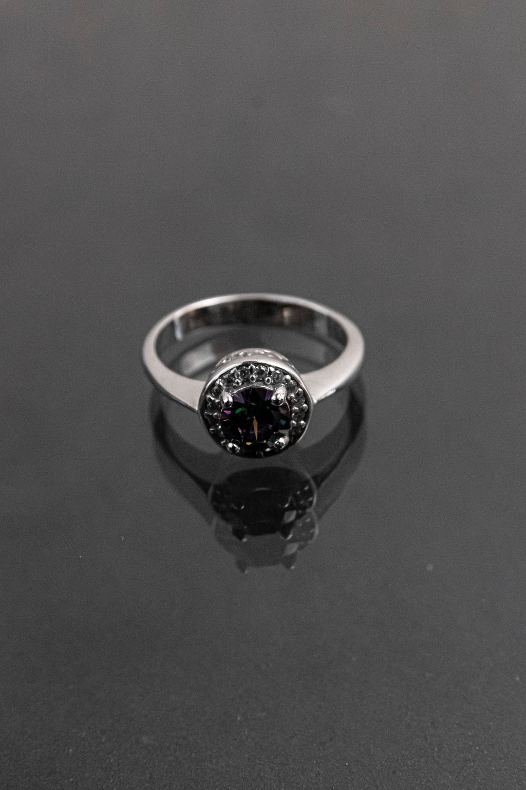 Anillo De Plata Turca Con Piedra Natural Morada De Laboratorio