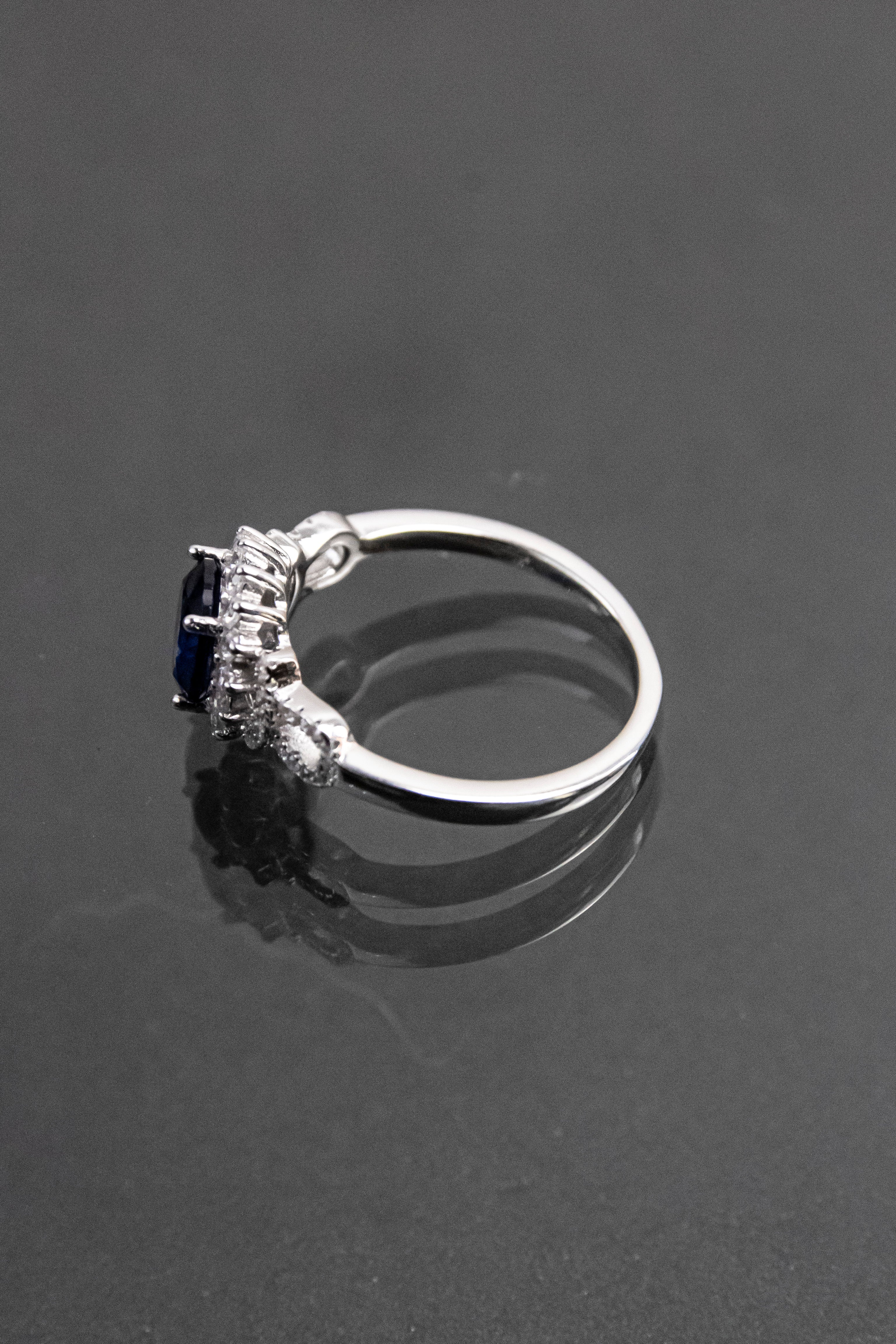 Anillo De Plata Turca Con Piedra Natural Azul Zafiro De Laboratorio