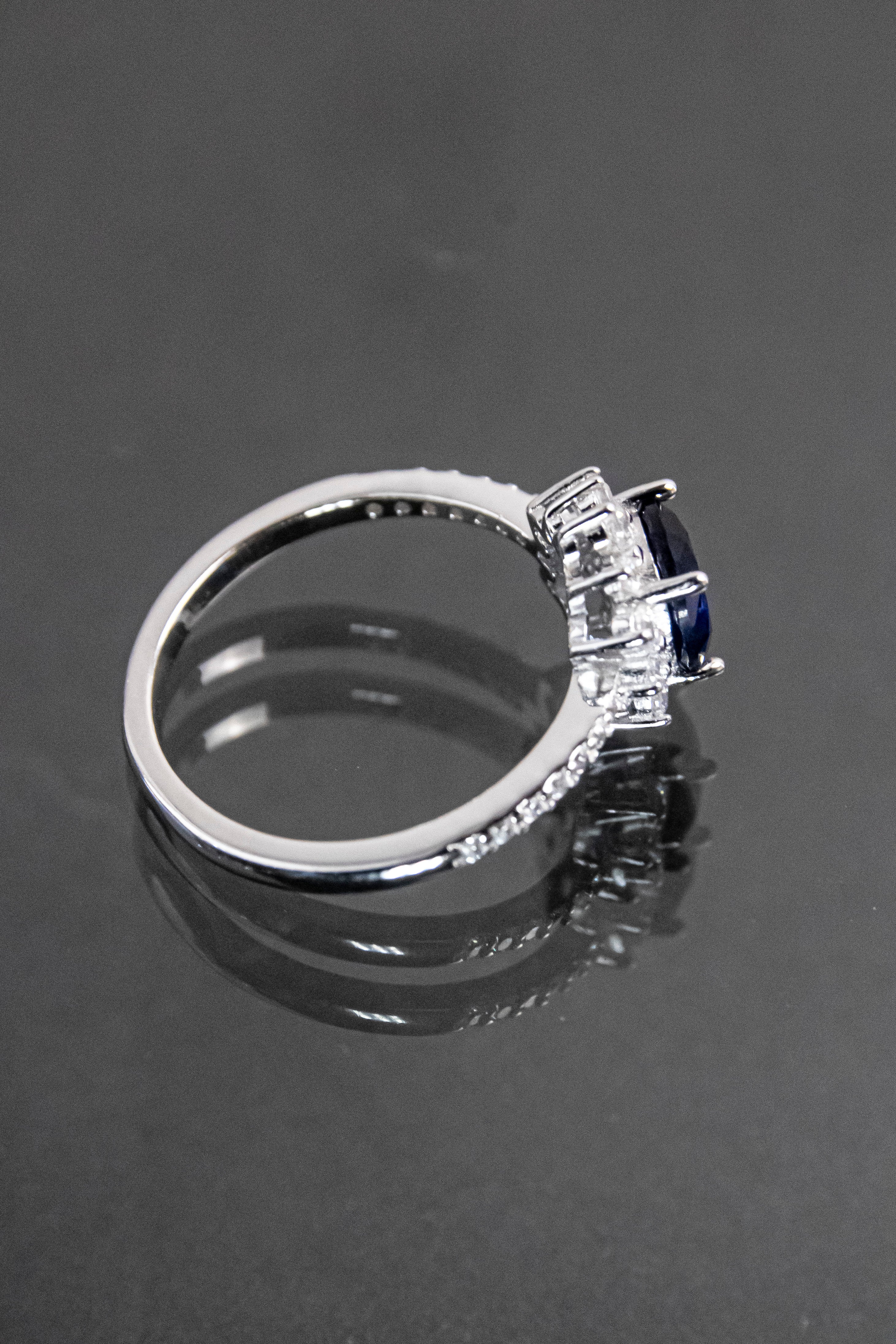 Anillo De Plata Turca Con Piedra Natural Azul Zafiro De Laboratorio