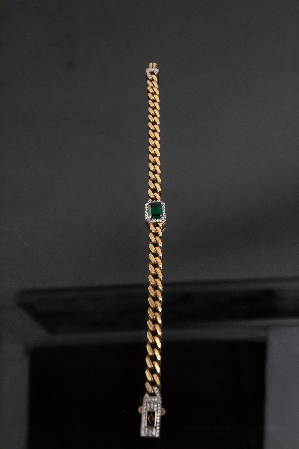 Pulso eslabón Cubano, largo 18.5cm, 6.6mm, Oro 10k