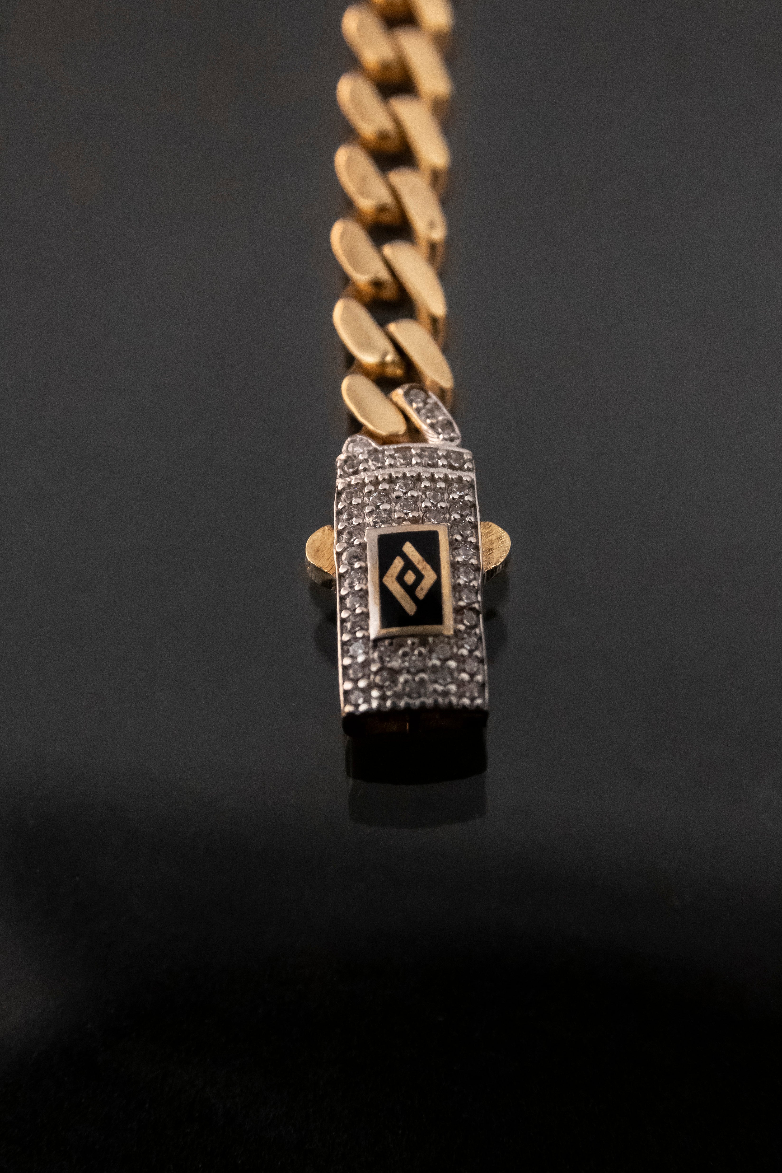 Pulso eslabón Cubano, largo 18.5cm, 6.6mm, Oro 10k