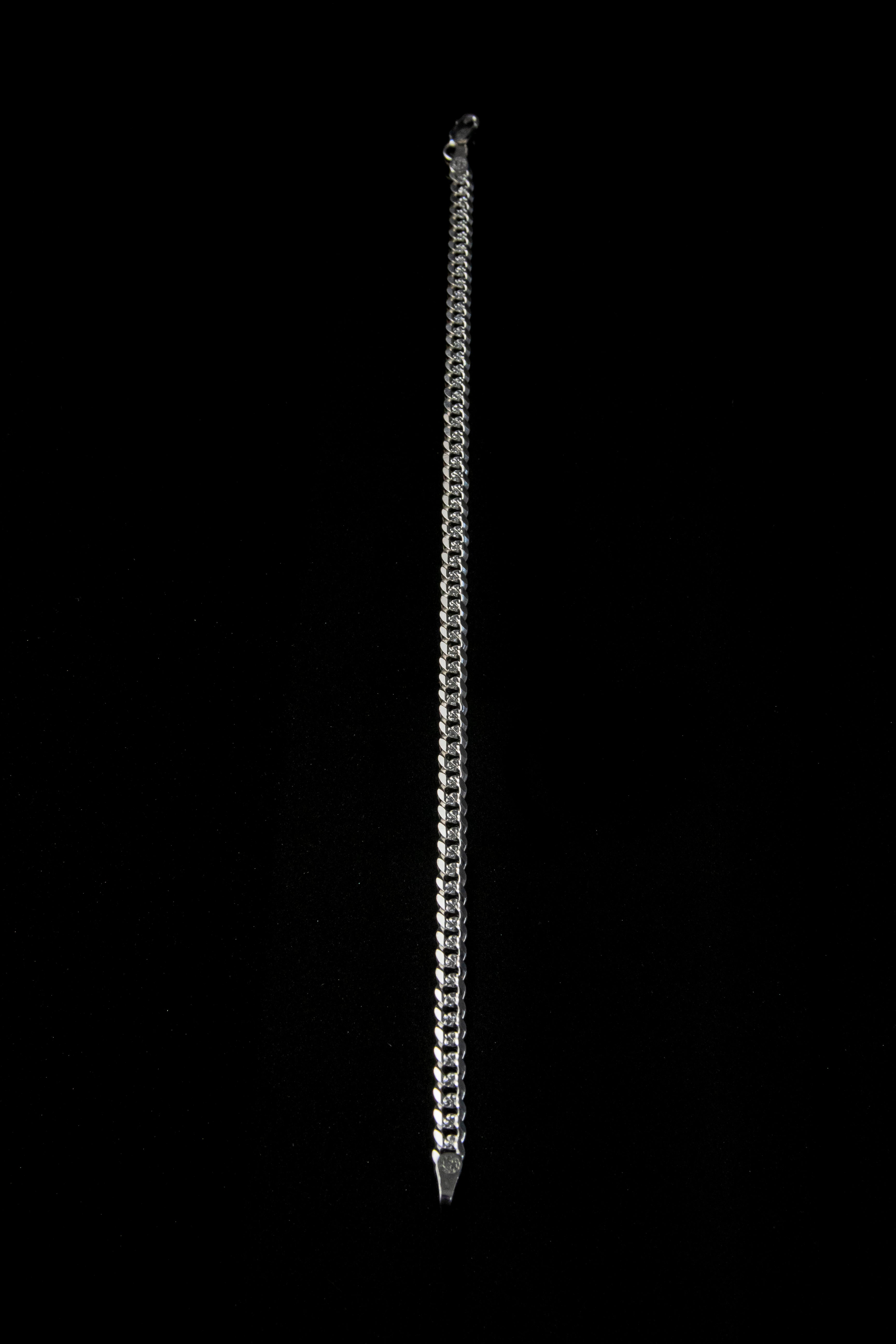 Pulso de Plata Esterlina, eslabón Barbado 4.7mm x 23cm