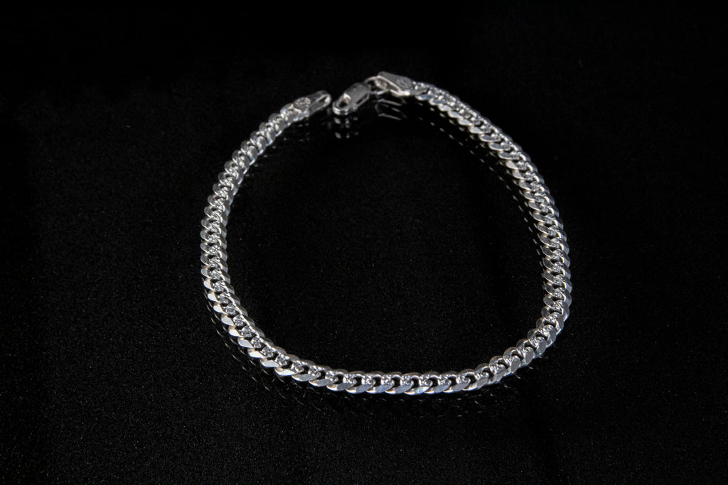 Pulso de Plata Esterlina, eslabón Barbado 4.7mm x 23cm