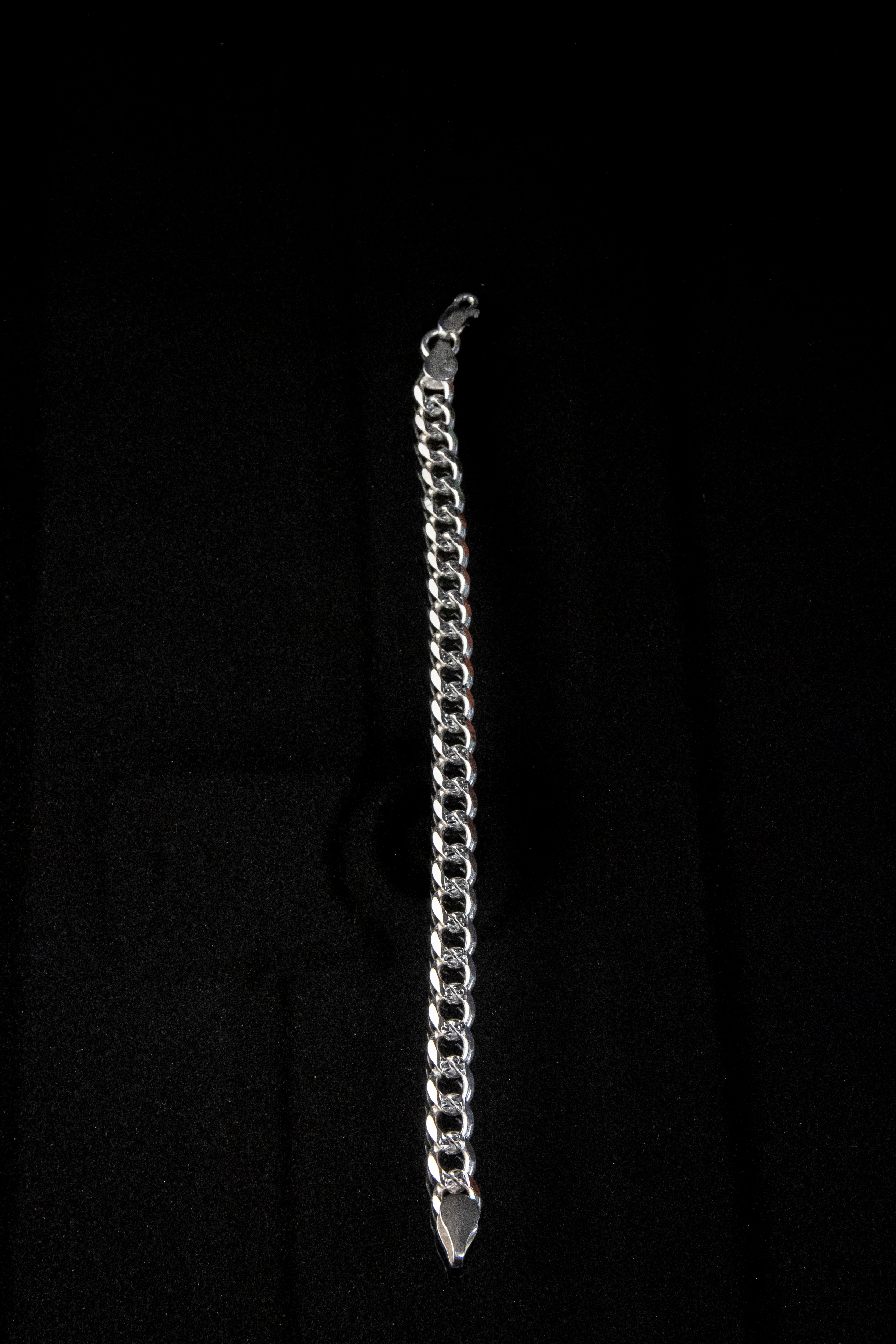Pulso de Plata Esterlina, eslabón Barbado 7.2mm x 19cm
