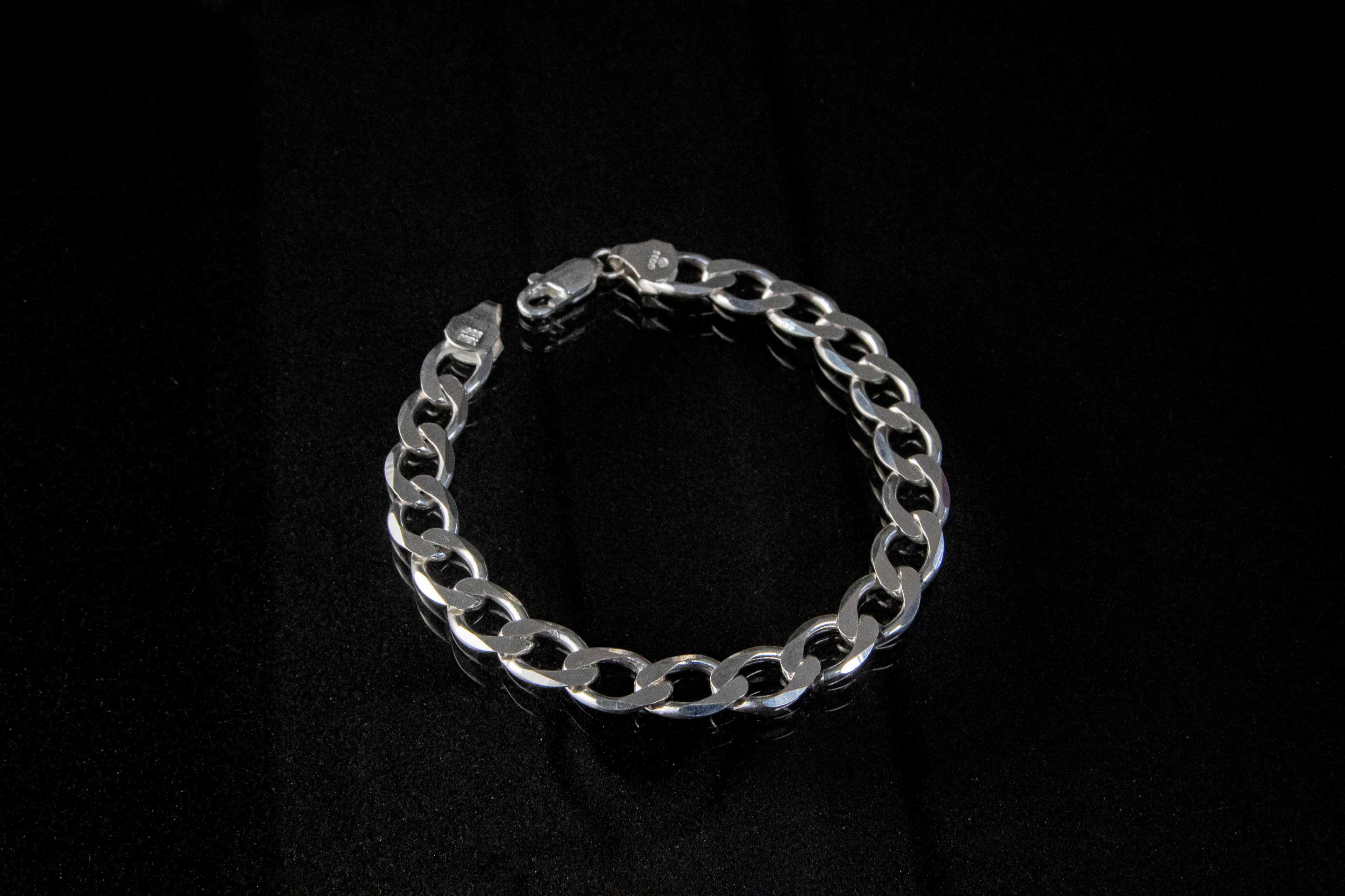 Pulso de Plata Esterlina, eslabón Barbado Abierto 8.5mm x 20cm