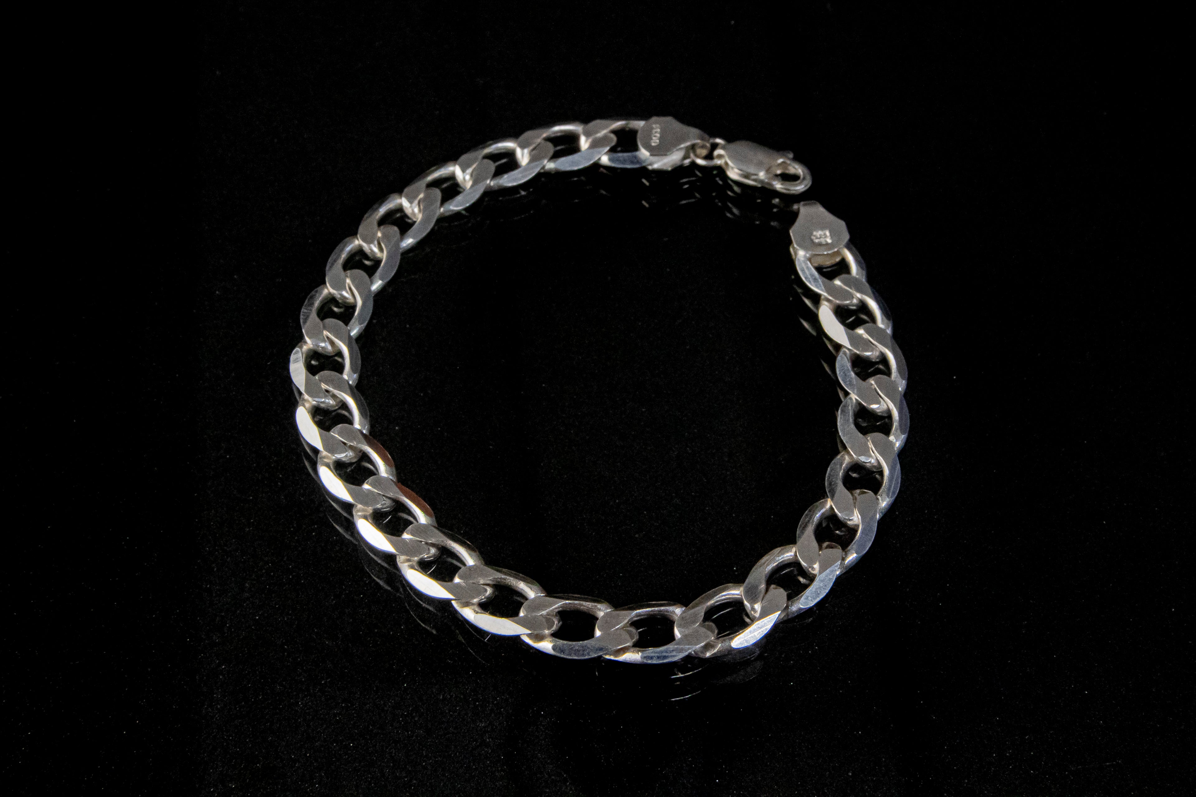 Pulso de Plata Esterlina, eslabón Barbado Abierto 8.5mm x 23cm