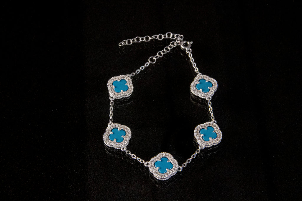 Brazalete de Plata Turca Con 5 Treboles color turquesa brillantes