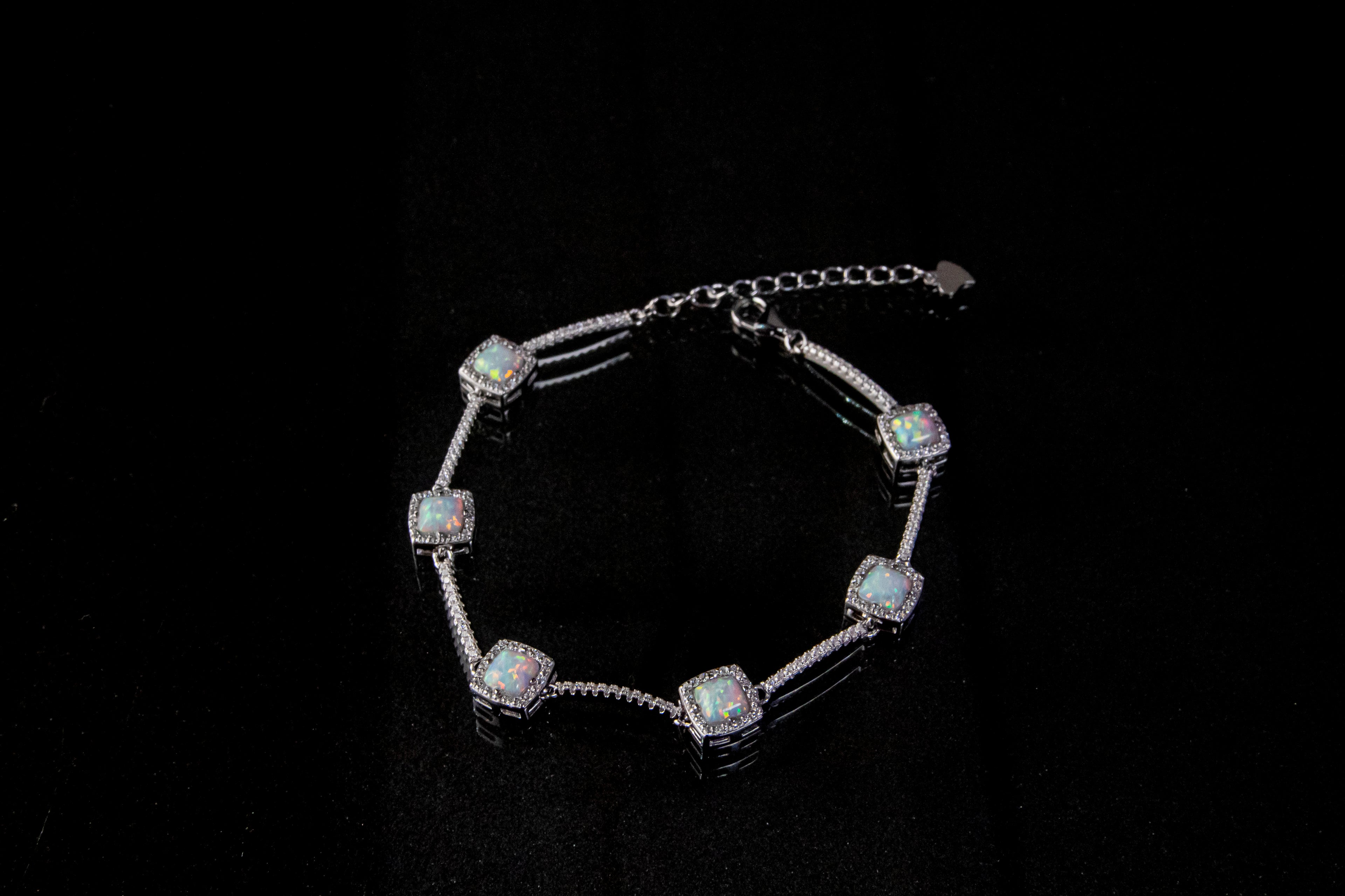 Brazalete De Plata Turka Con 6 Piedras Tornasol Brillantes