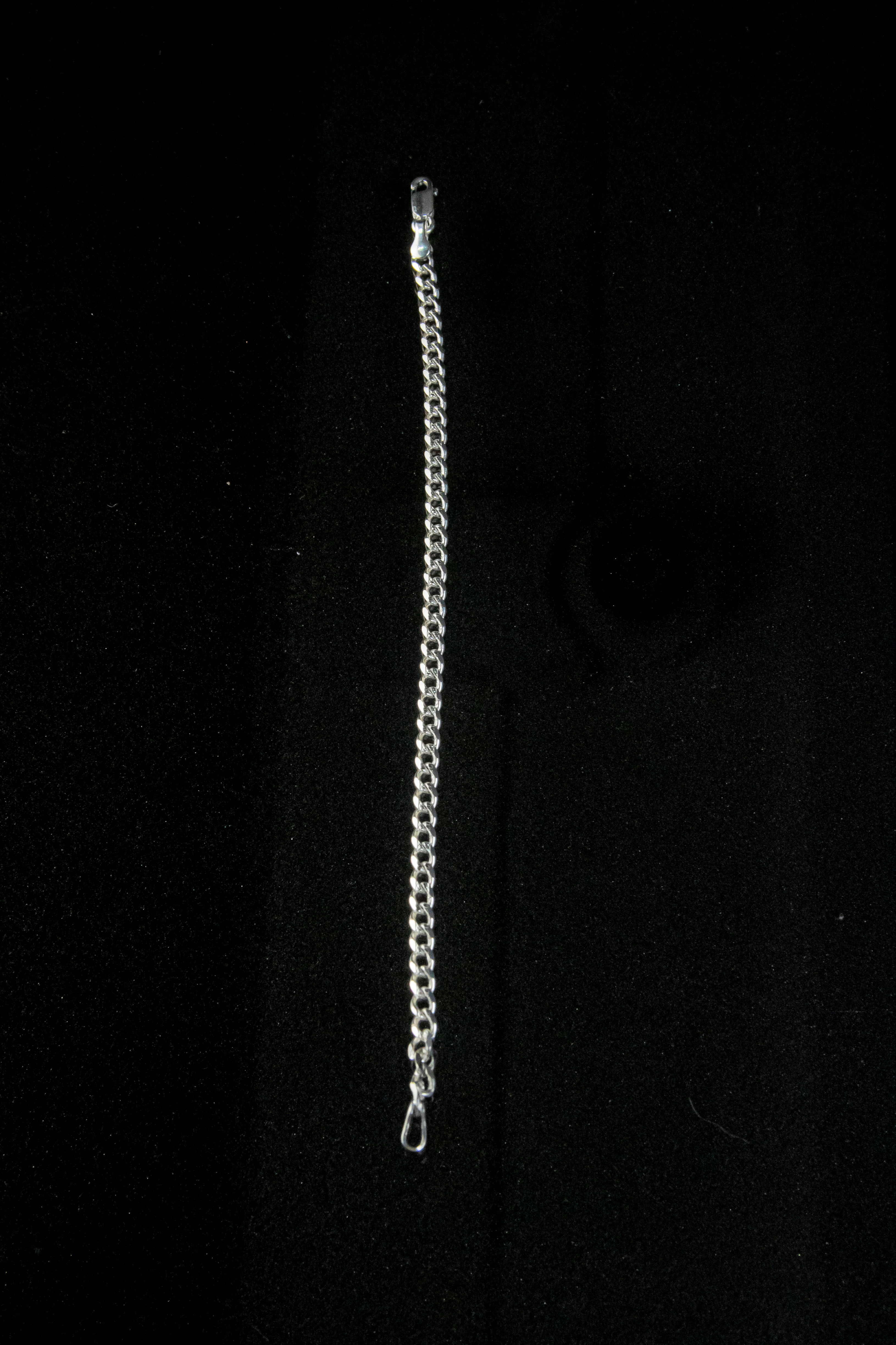 Pulso Cubano de Plata Esterlina, eslabón Diamantado 6.2mm x 21.5 cm